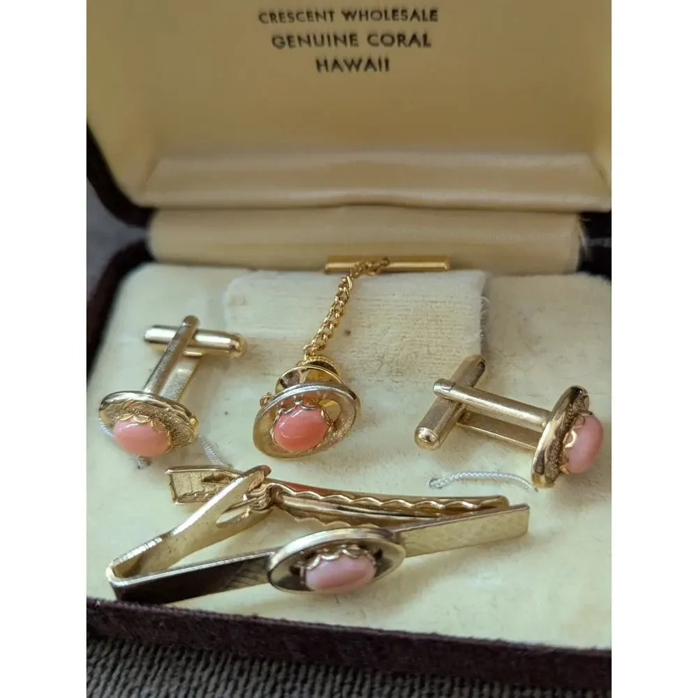 Cuff links & Tie Tack Bar Natural Pink Coral 4 PC set Gift Box Gold Tone Hawaii